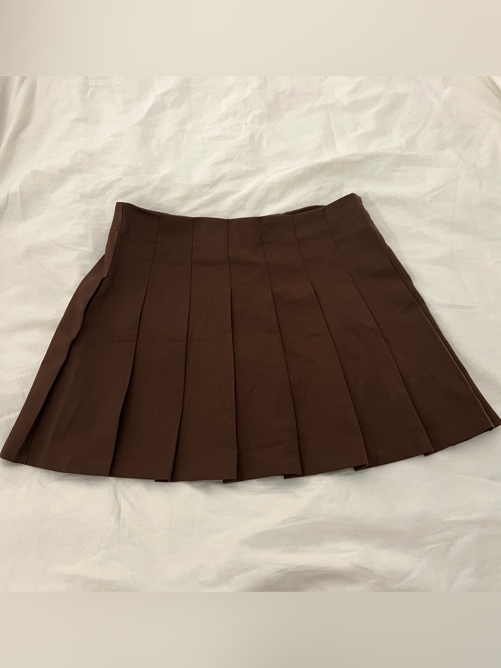 Divided chocolate brown pleated mini skirt NWT size 8